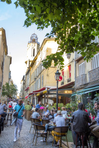 Illustration sur le printemps à Aix en provence et dans le Pays d'Aix