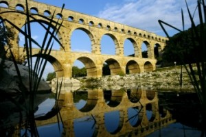 le-pont-du-gard-1259680357-28023