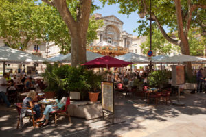 Place de l'Horloge - Restaurants